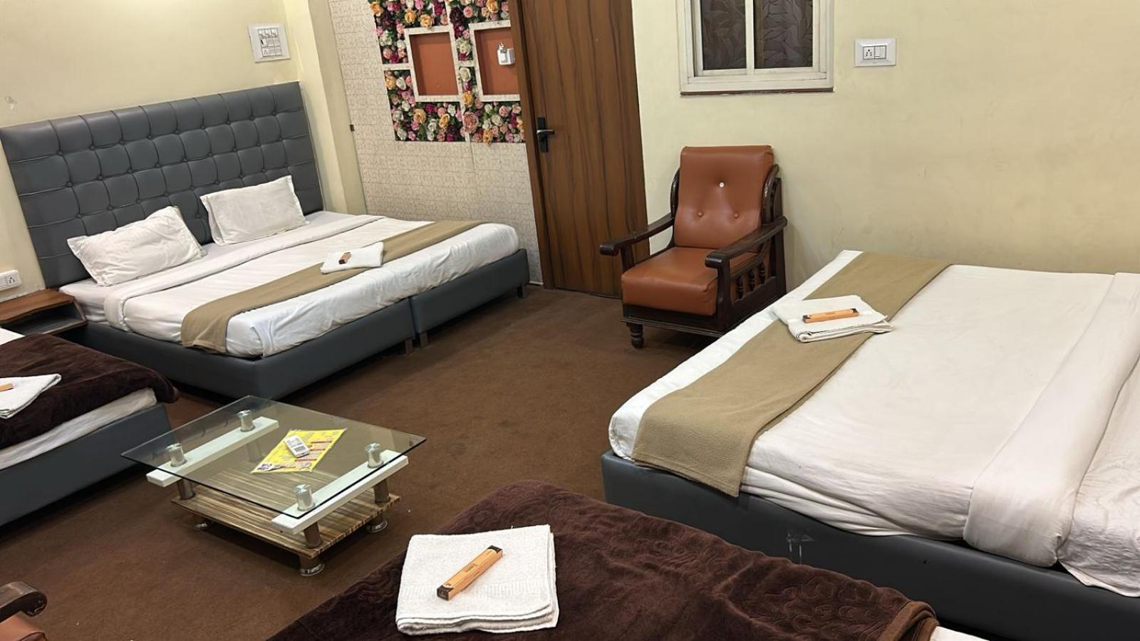 Hotel Empire Ujjain Luaran gambar