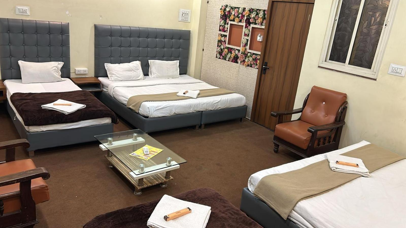 Hotel Empire Ujjain Luaran gambar