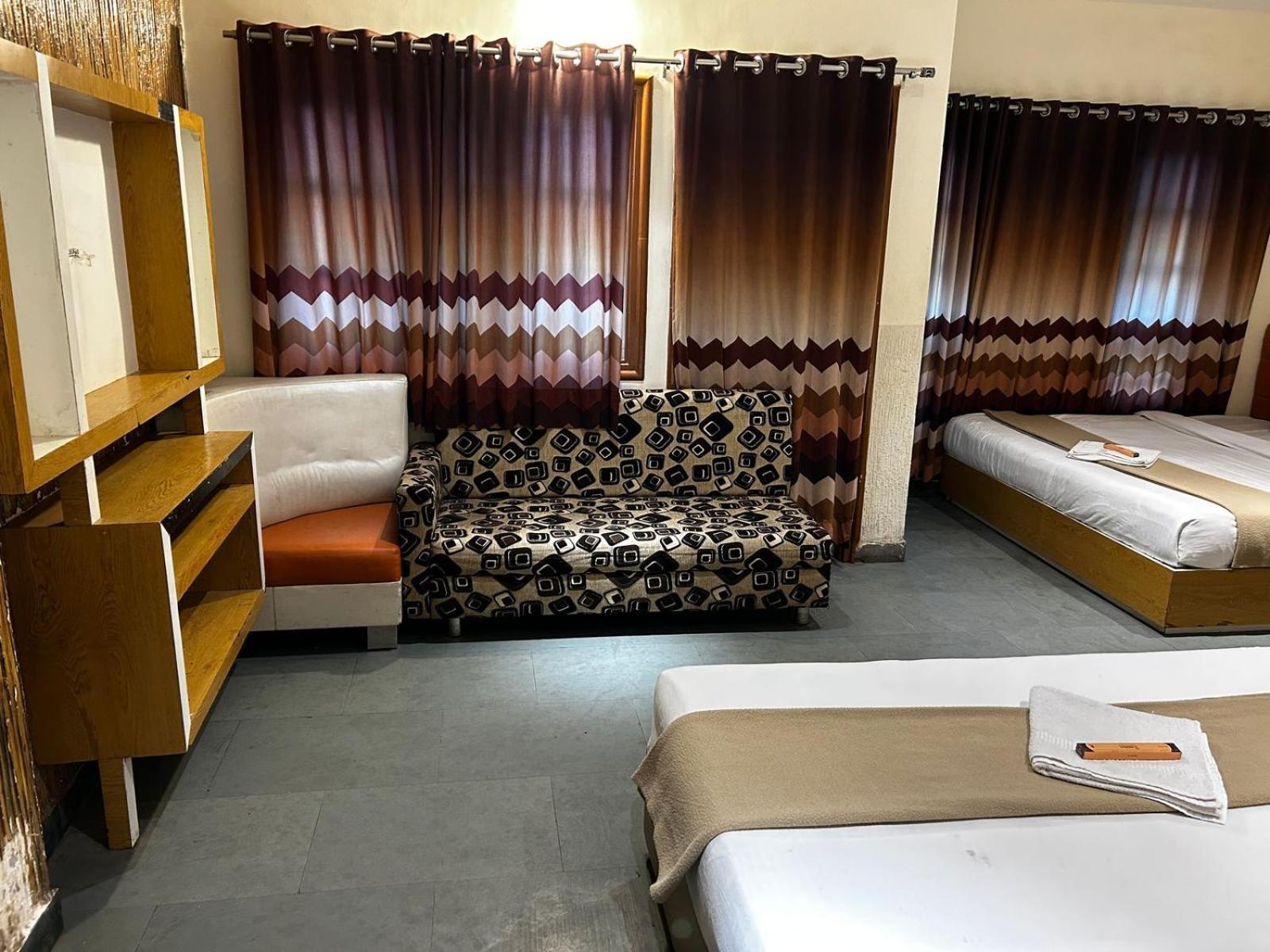 Hotel Empire Ujjain Luaran gambar